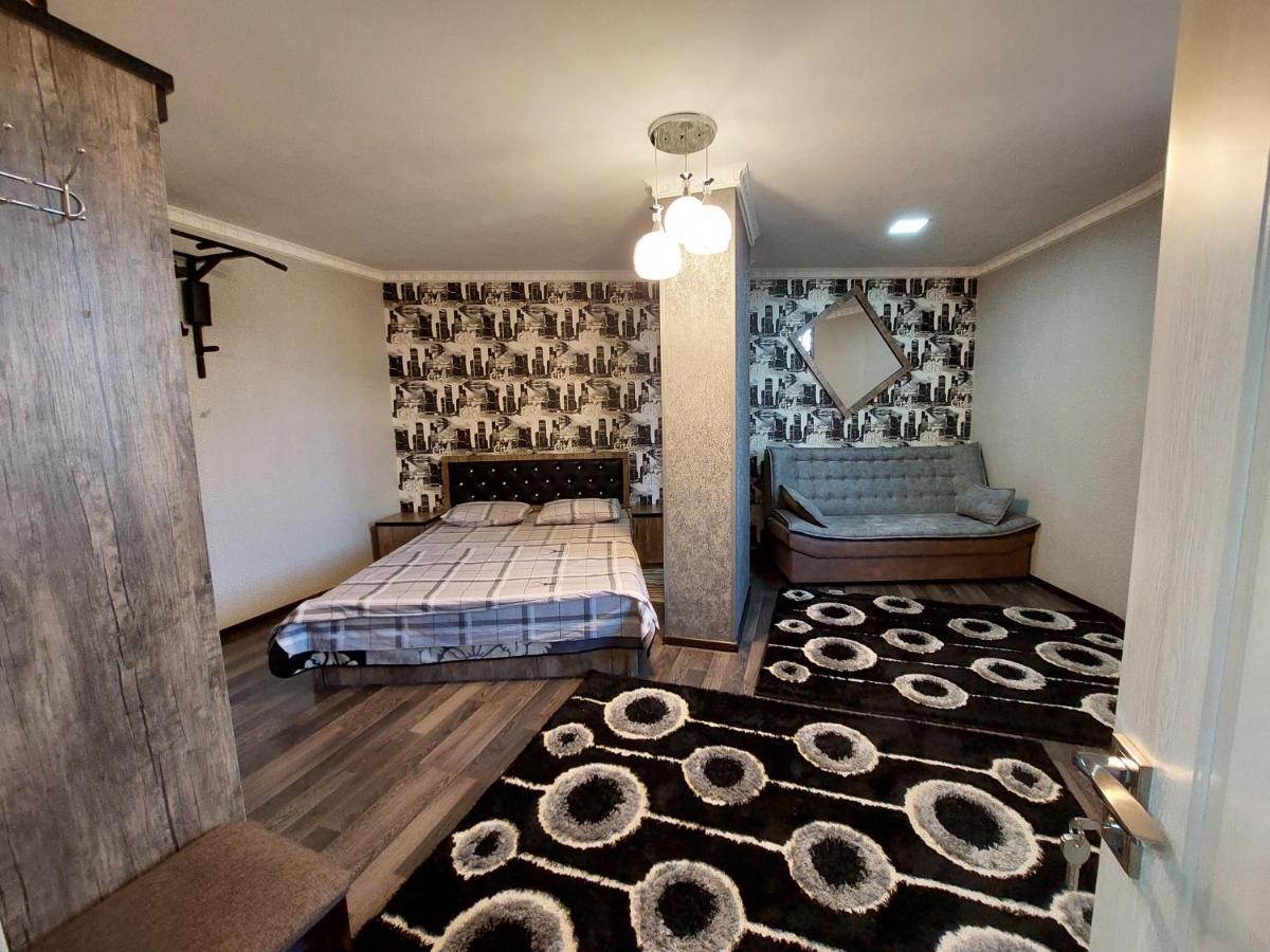 Hi-Tech Apartment In City Center Tashkent Ngoại thất bức ảnh