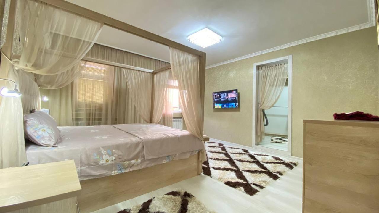 Hi-Tech Apartment In City Center Tashkent Ngoại thất bức ảnh