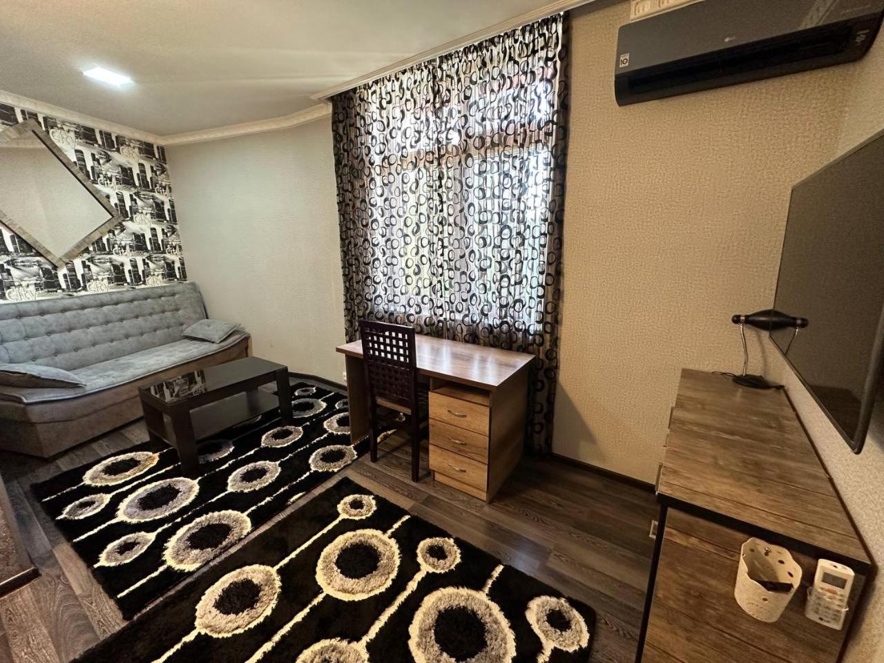 Hi-Tech Apartment In City Center Tashkent Ngoại thất bức ảnh