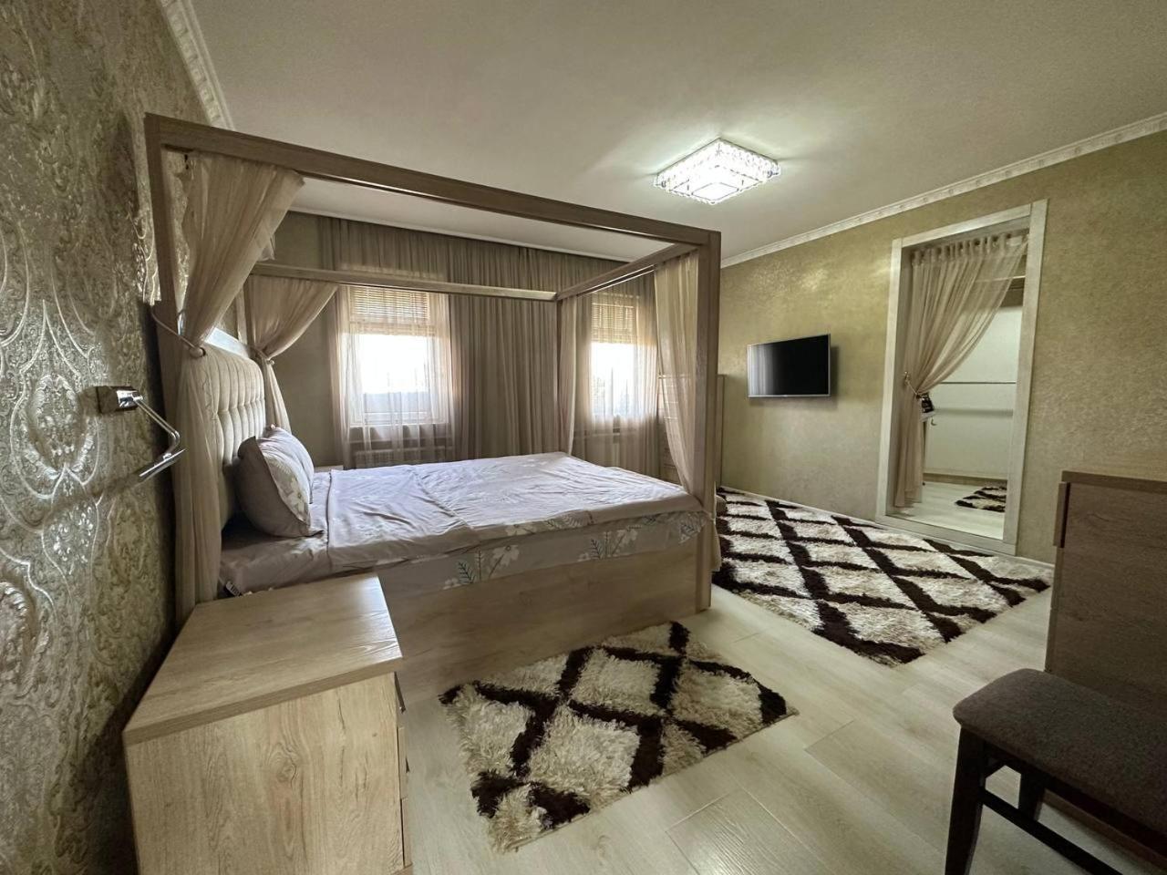 Hi-Tech Apartment In City Center Tashkent Ngoại thất bức ảnh